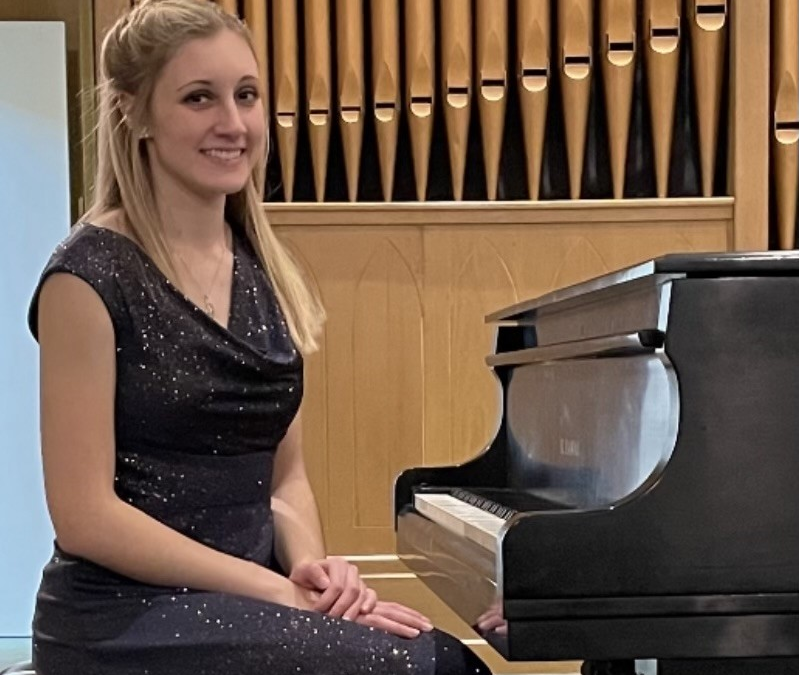 REBEKAH COX AWARDED 2024 PHILIP H. INMAN EXCELLENCE IN CHORAL CONDUCTING ARTS SCHOLARSHIP